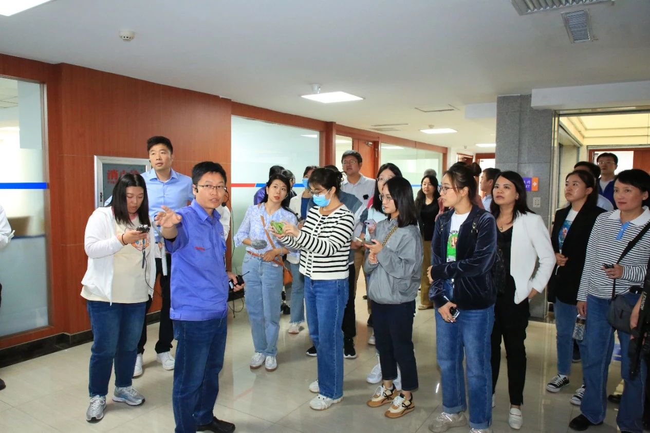 全网担保网(中国游)最具权威唯一维权担保平台