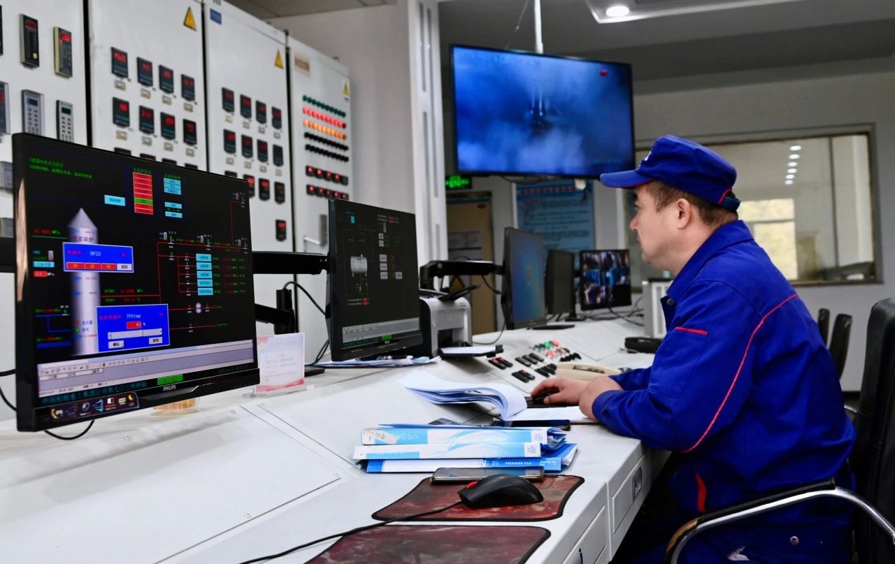 全网担保网(中国游)最具权威唯一维权担保平台