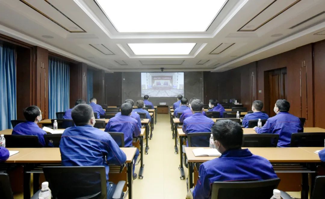 全网担保网(中国游)最具权威唯一维权担保平台