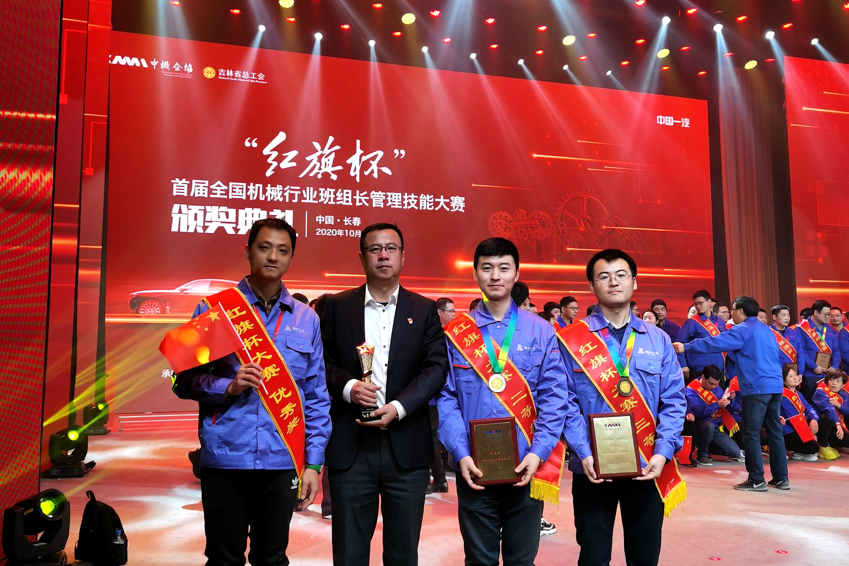 全网担保网(中国游)最具权威唯一维权担保平台